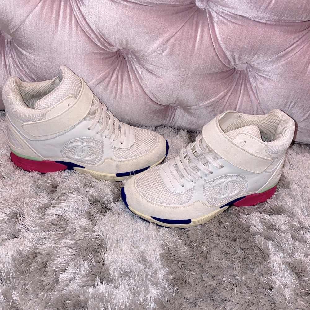 RARE CHANEL TRAINERS. Size 35.5